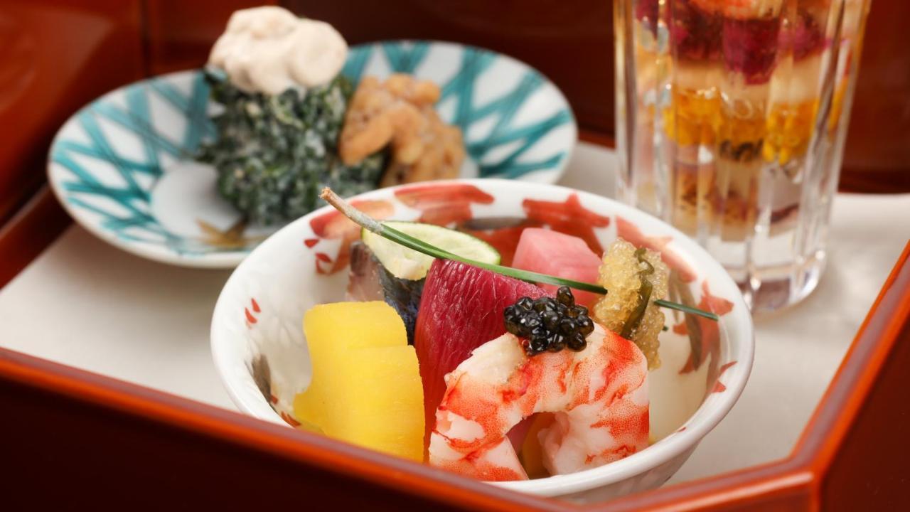 Suimeikan Gero Luaran gambar A seafood salad